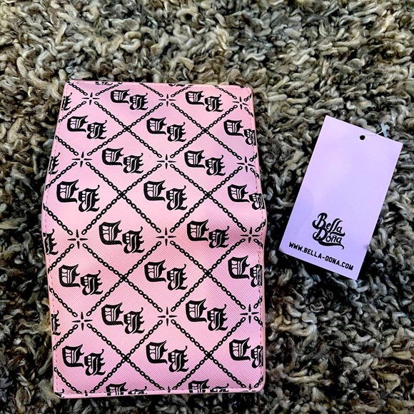 Bella Doña Pink Wallet - Picture 4 of 6